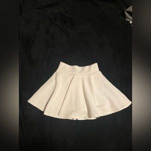 white skirt xs